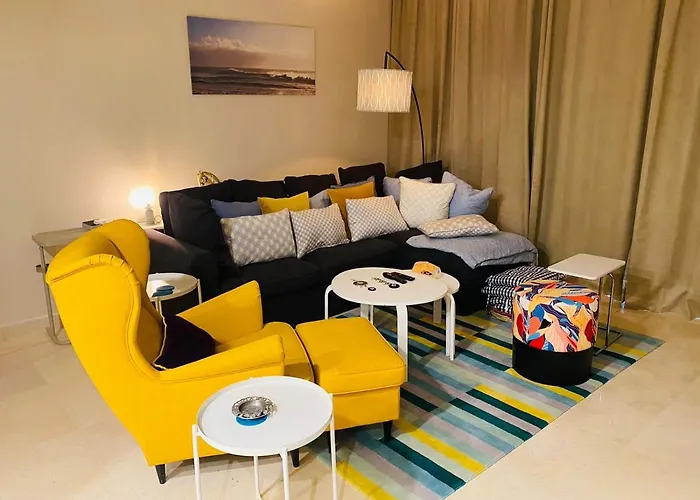 Mangroovy Tasteful 1 Bedroom