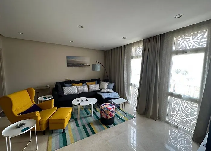 Mangroovy Tasteful 1 Bedroom