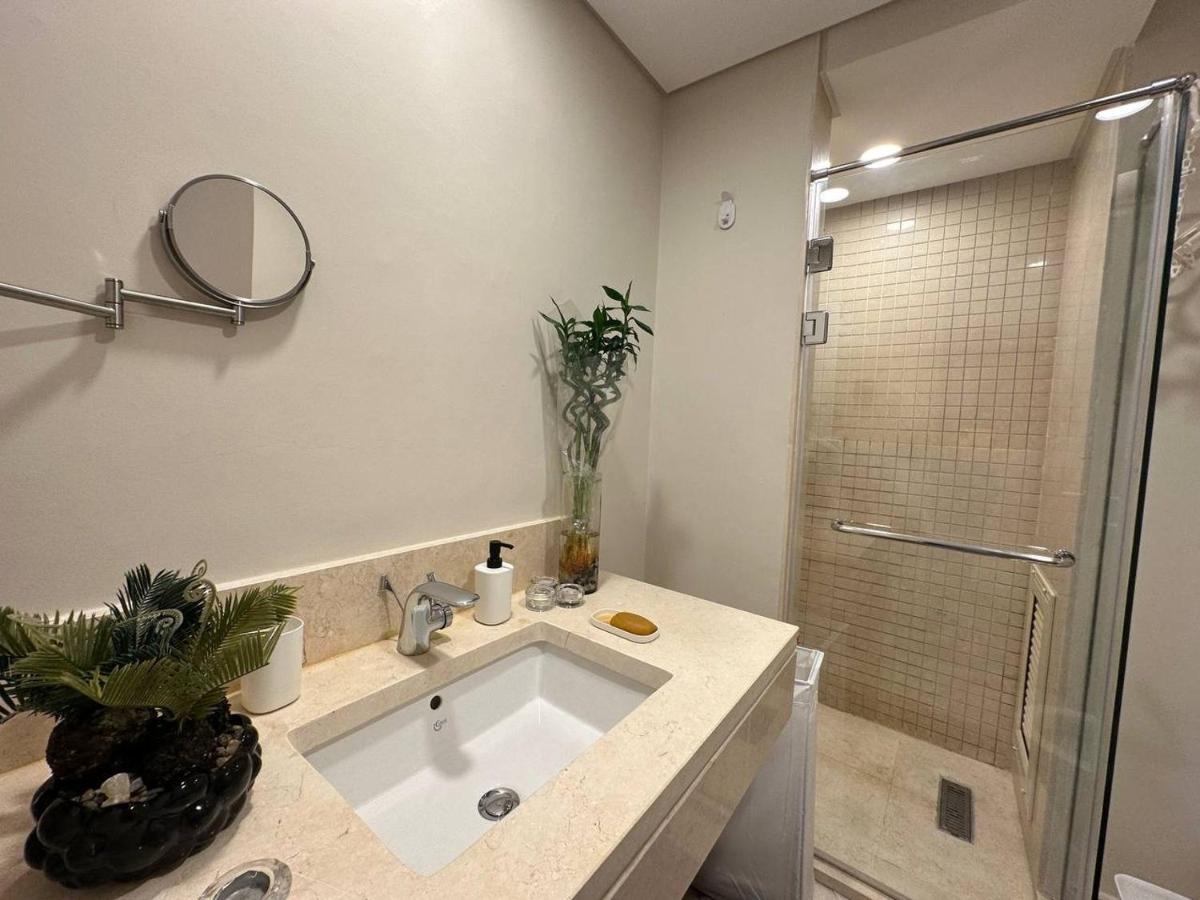 Mangroovy Tasteful 1 Bedroom Апартаменты *